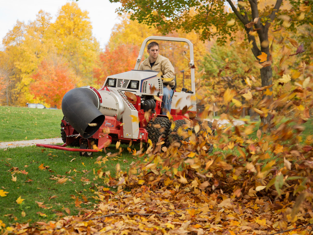 Ventrac with Blower